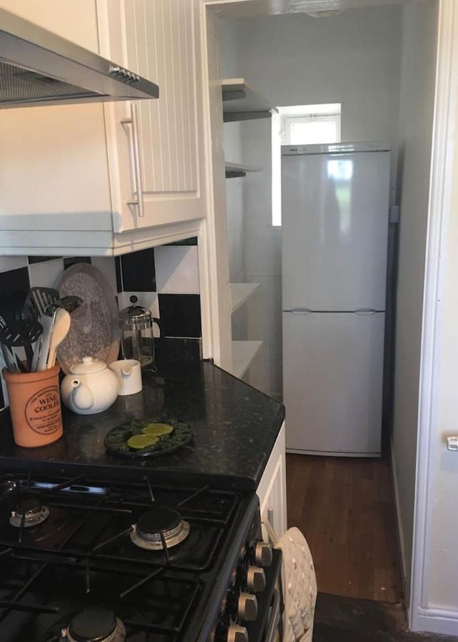 Herb Wood Cottage ホーイック エクステリア 写真